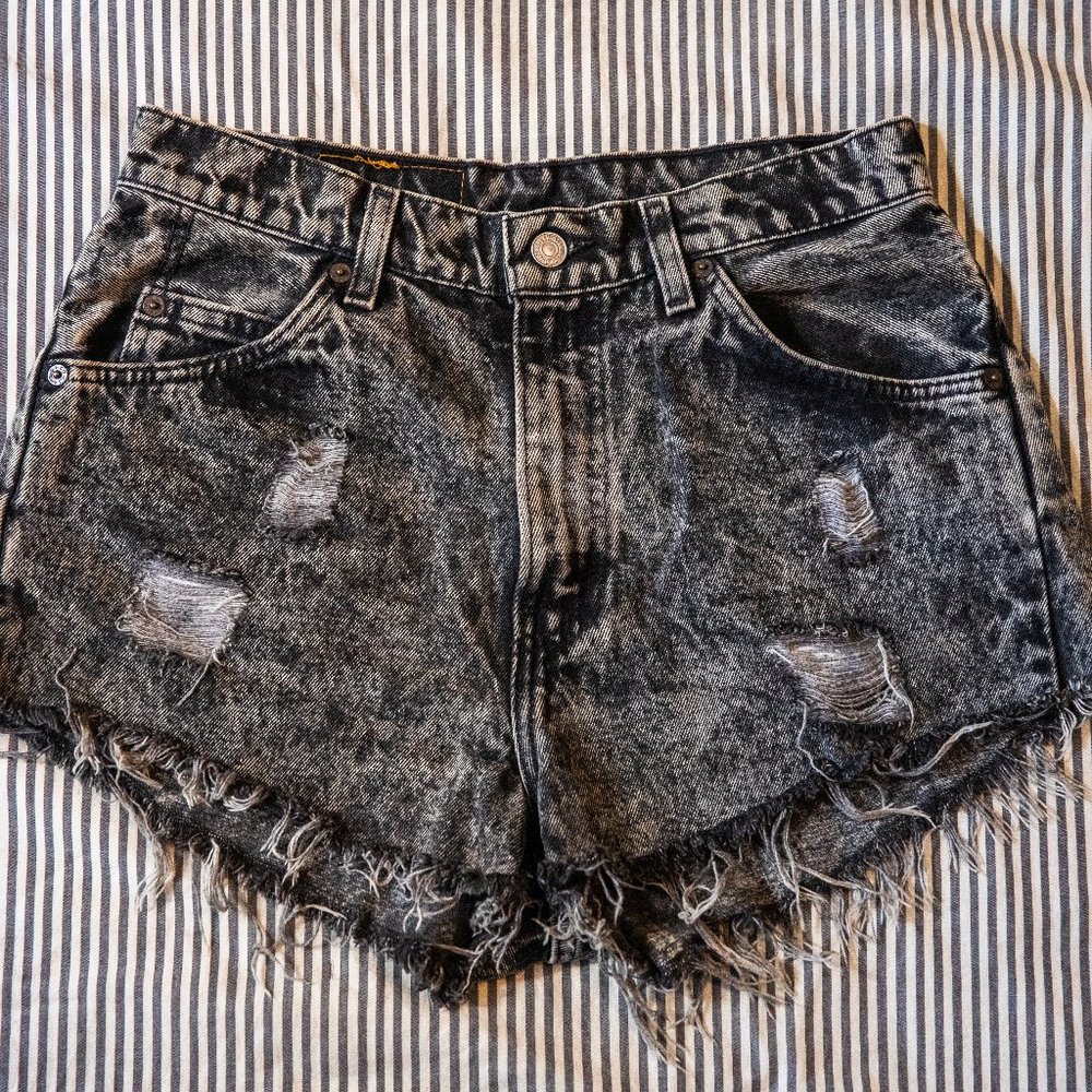 UO Levi's High Waisted Denim Shorts